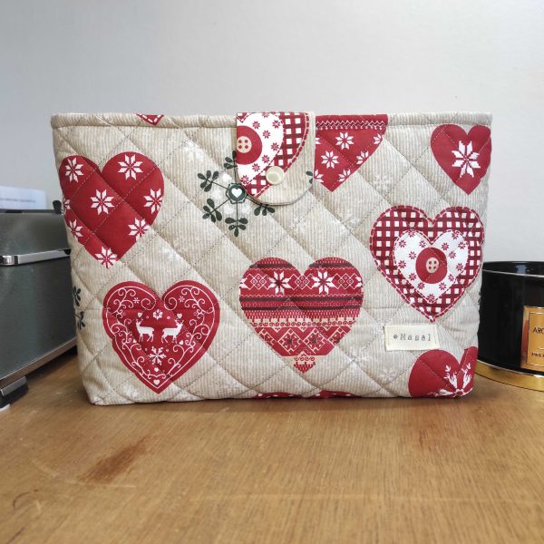 Compress_20251213_180805_5732 Etui za knjige - Hearts - Classic